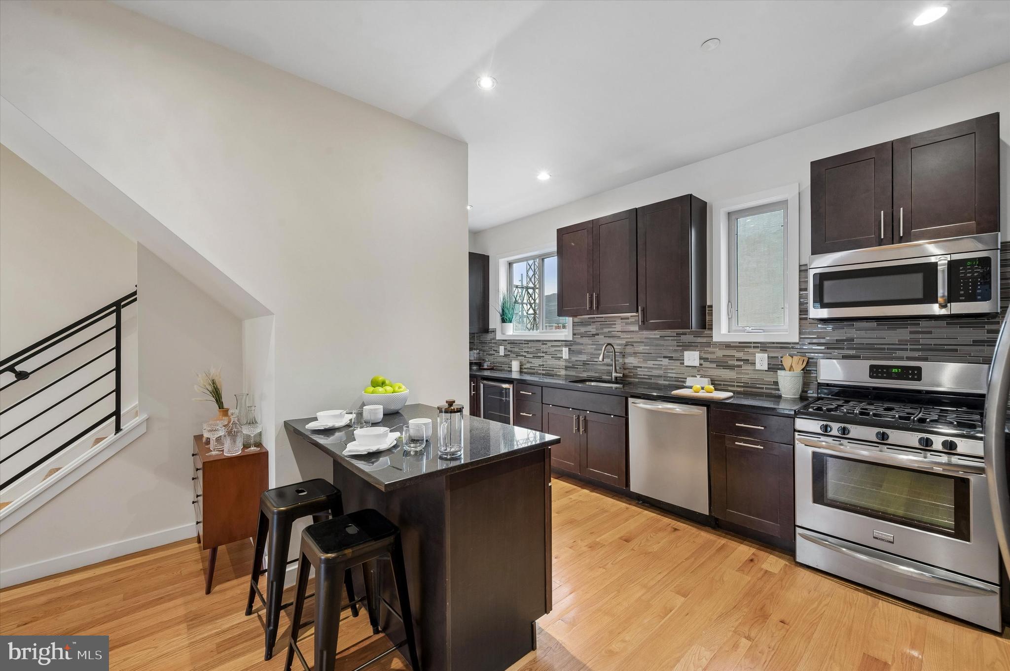 GRADUATE HOSPITAL - Residential