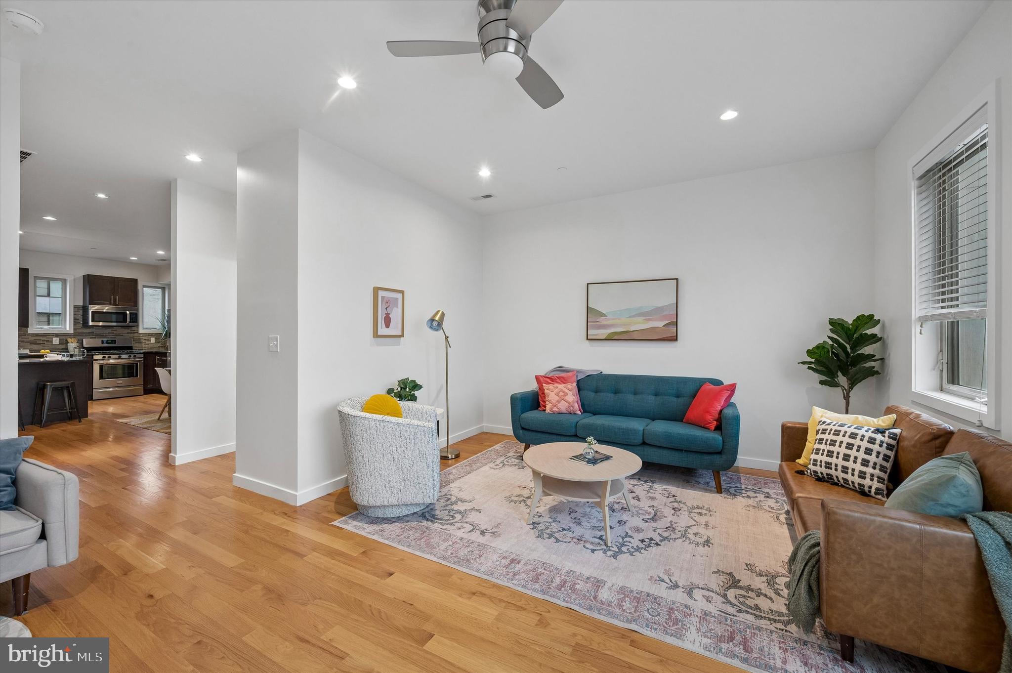 2555 CARPENTER STREET E