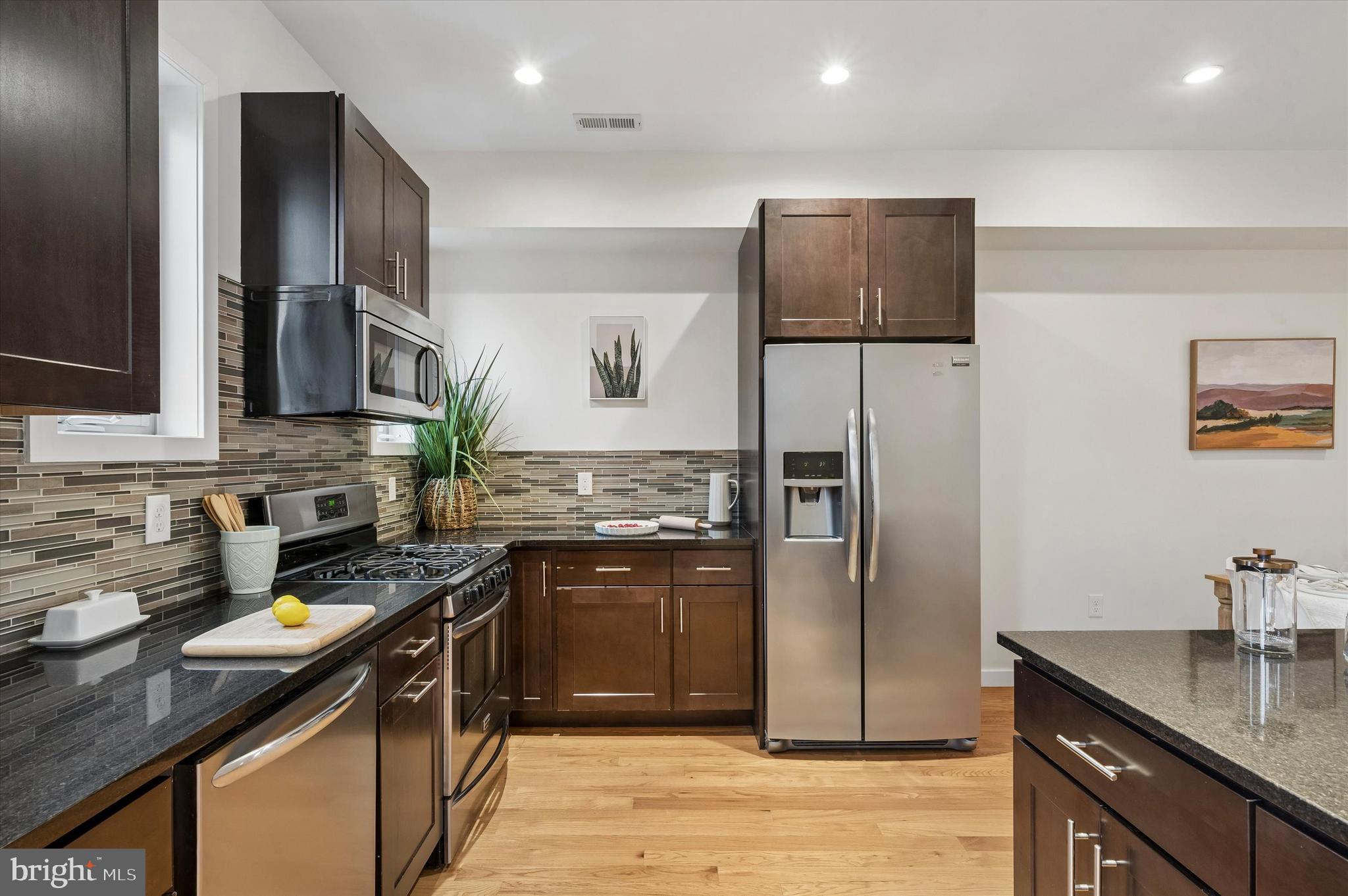 GRADUATE HOSPITAL - Residential