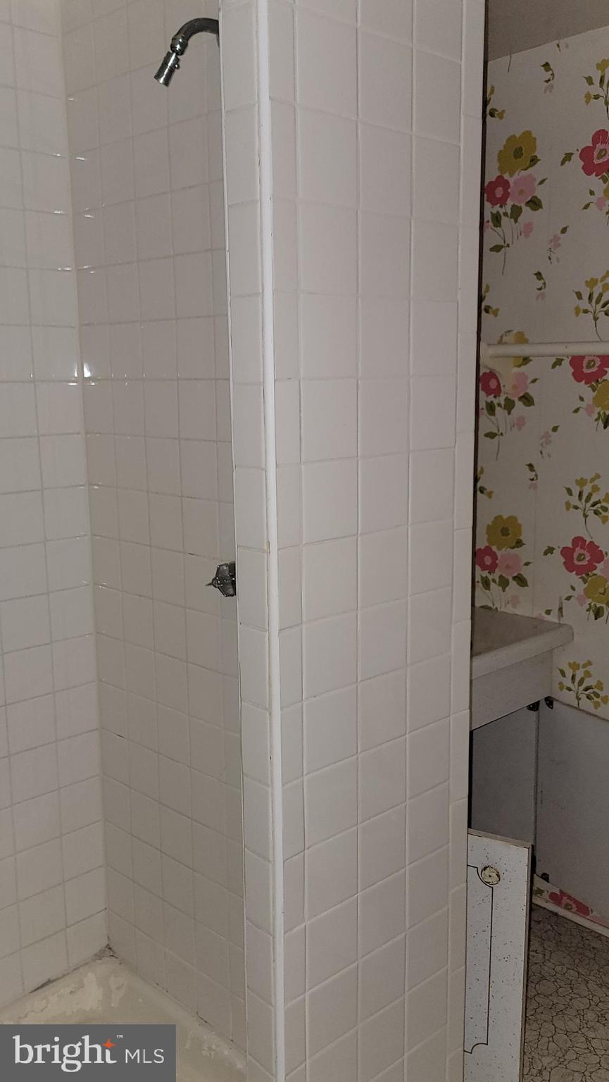 FAIRCHESTER - Residential