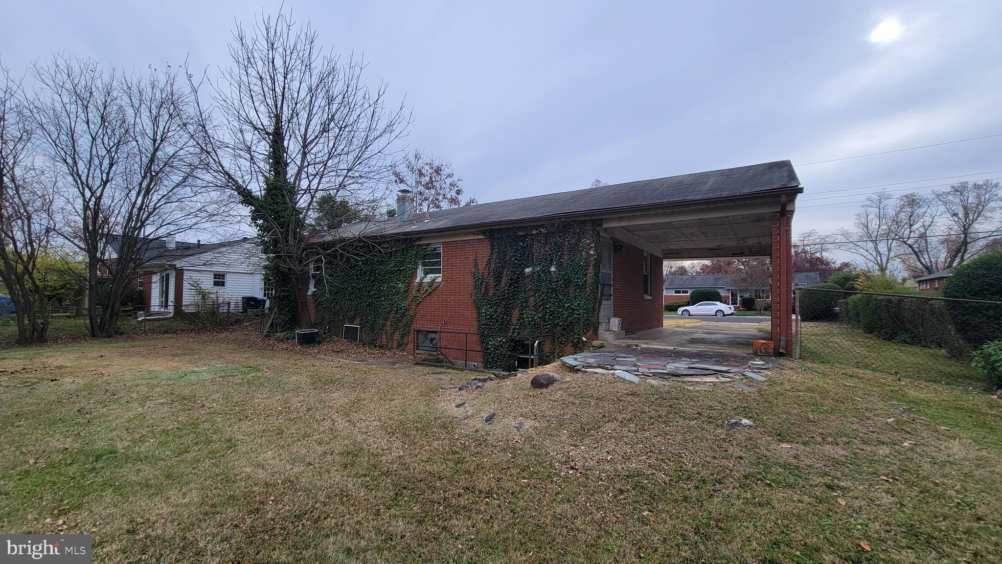 FAIRCHESTER - Residential