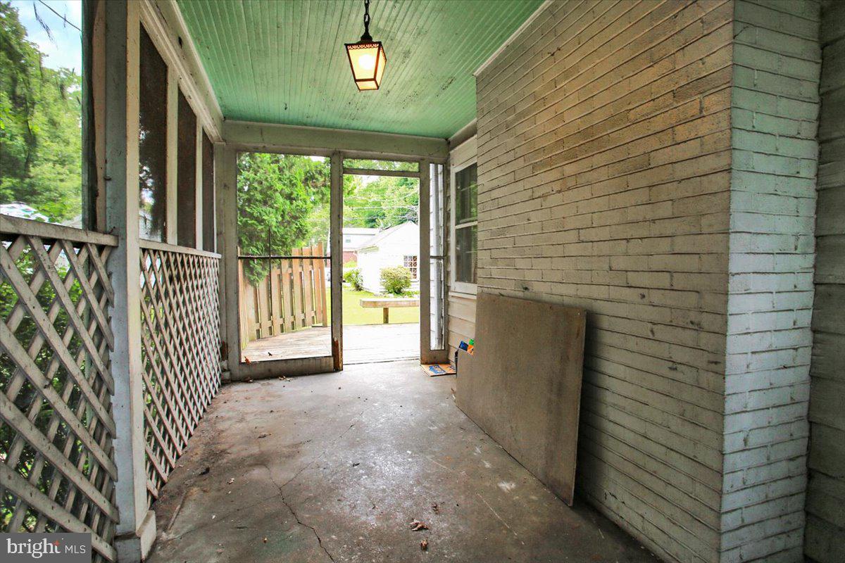 MONTROSE PARK - Residential