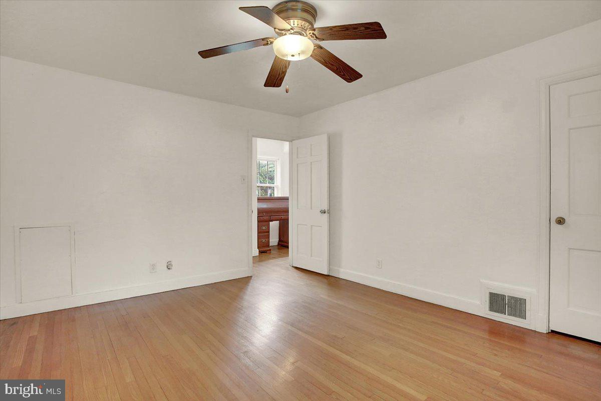 MONTROSE PARK - Residential