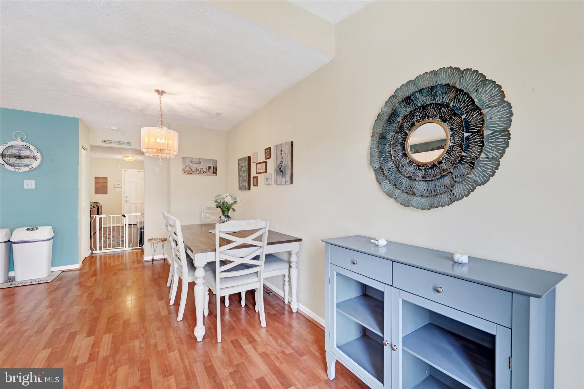 SENECA POINTE - Residential