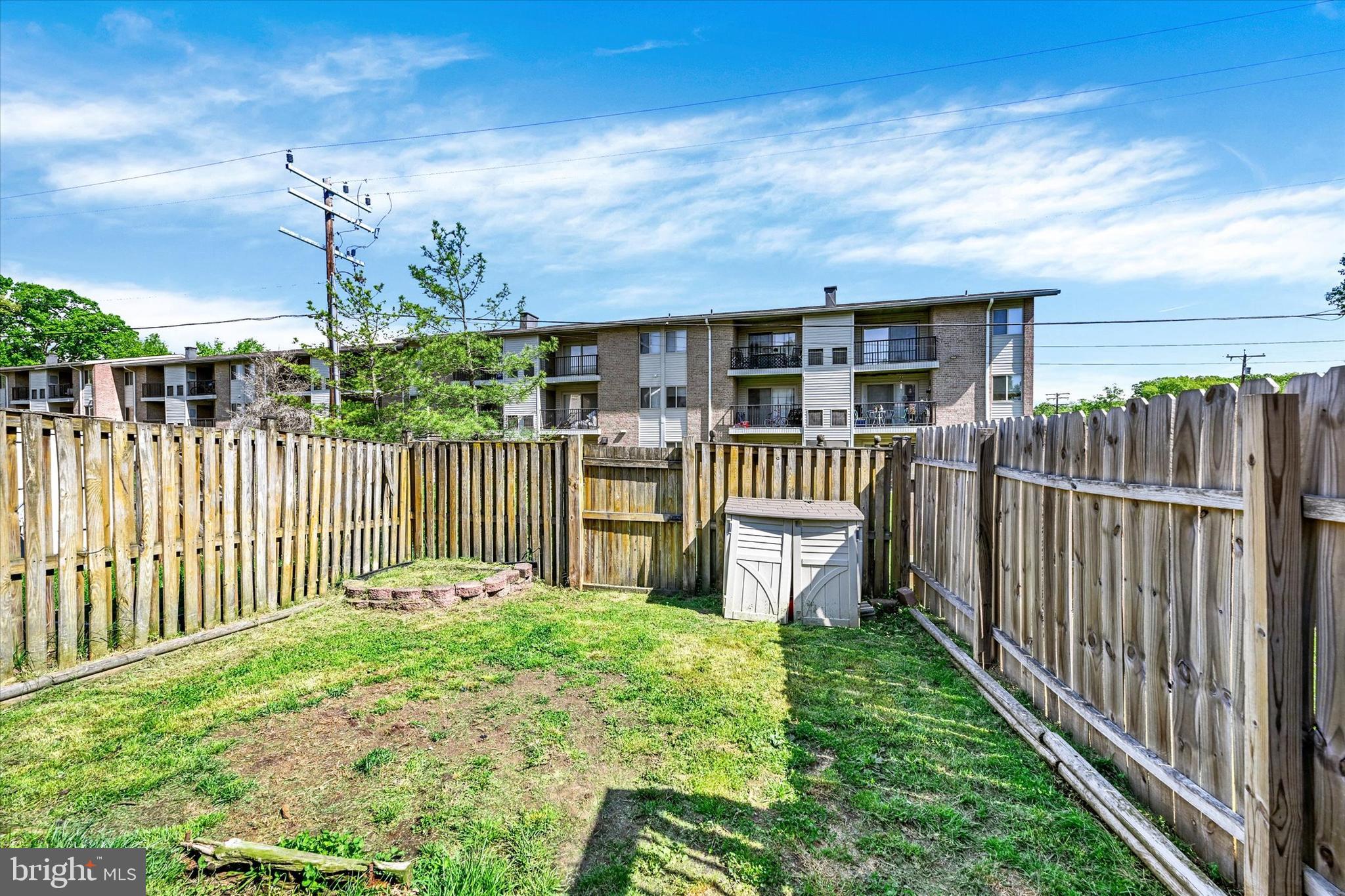 SENECA POINTE - Residential