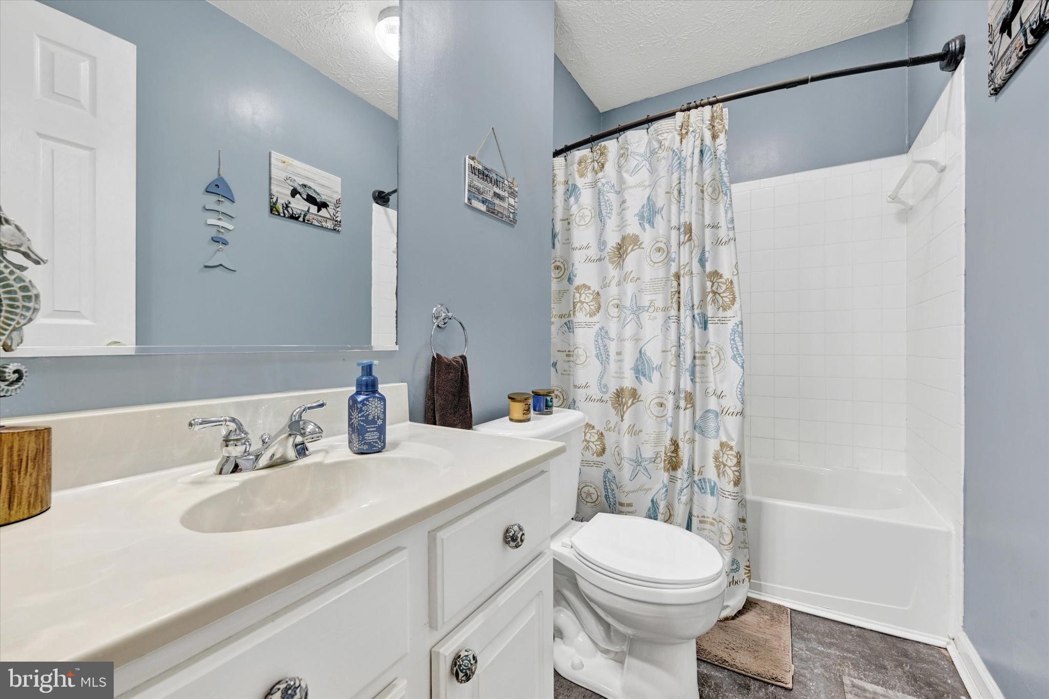 SENECA POINTE - Residential