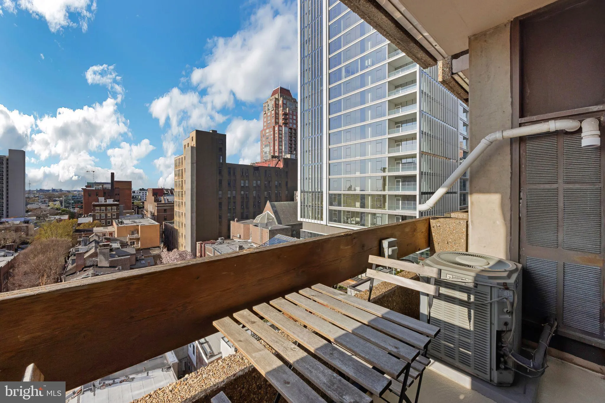 Philadelphia, Pennsylvania 19107, United States, ,1 BathroomBathrooms,Residential,Active,101630