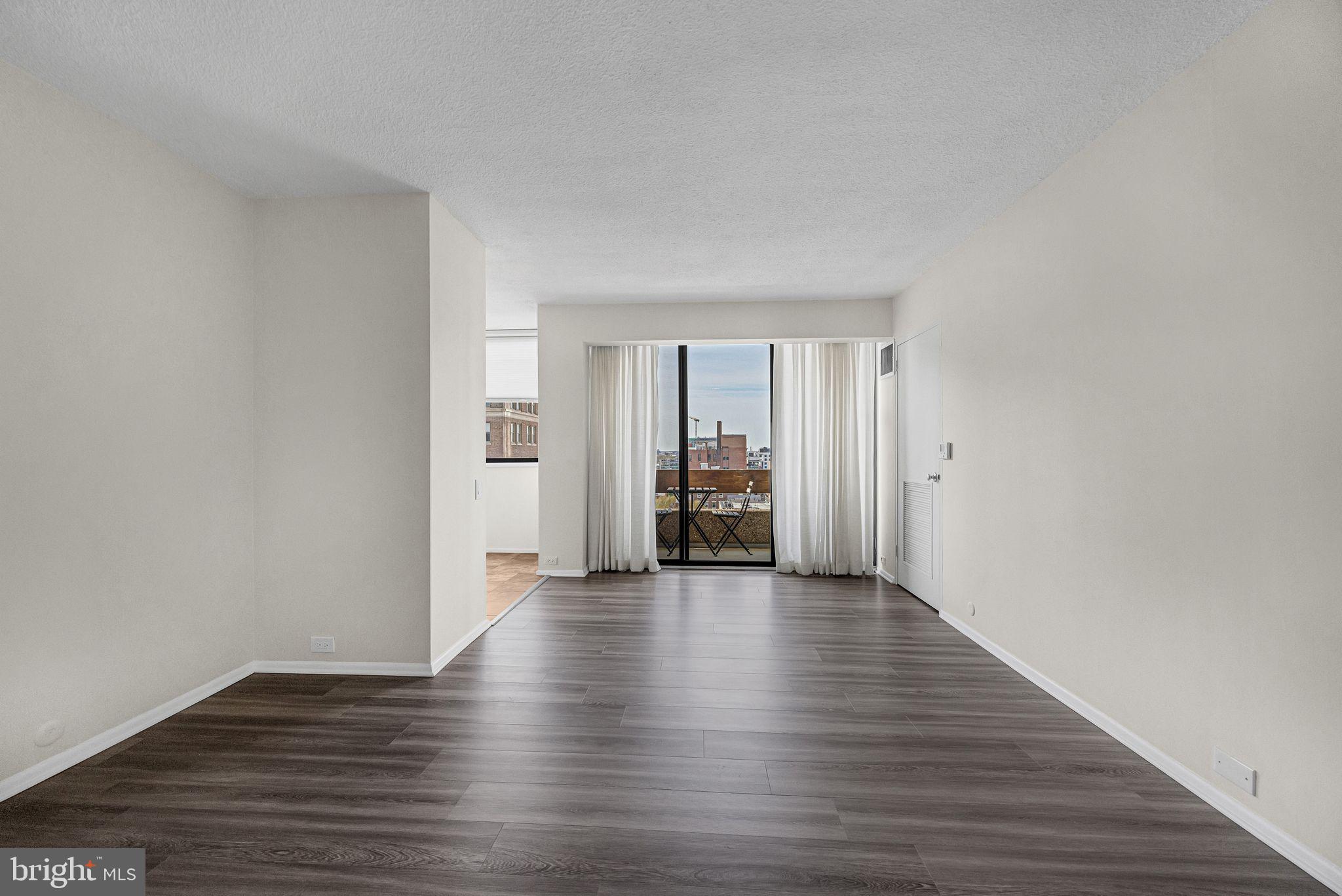 WASHINGTON SQ WEST - Residential