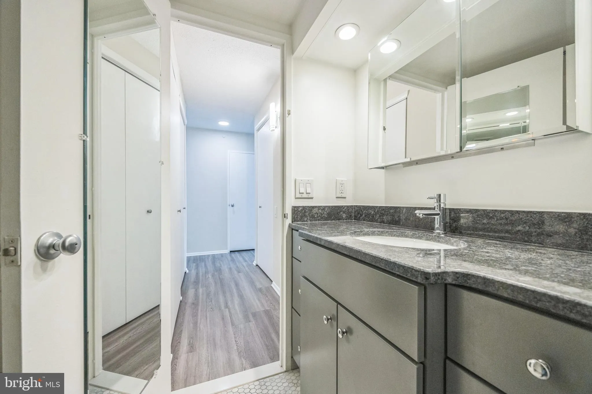 Philadelphia, Pennsylvania 19107, United States, ,1 BathroomBathrooms,Residential,Active,101630