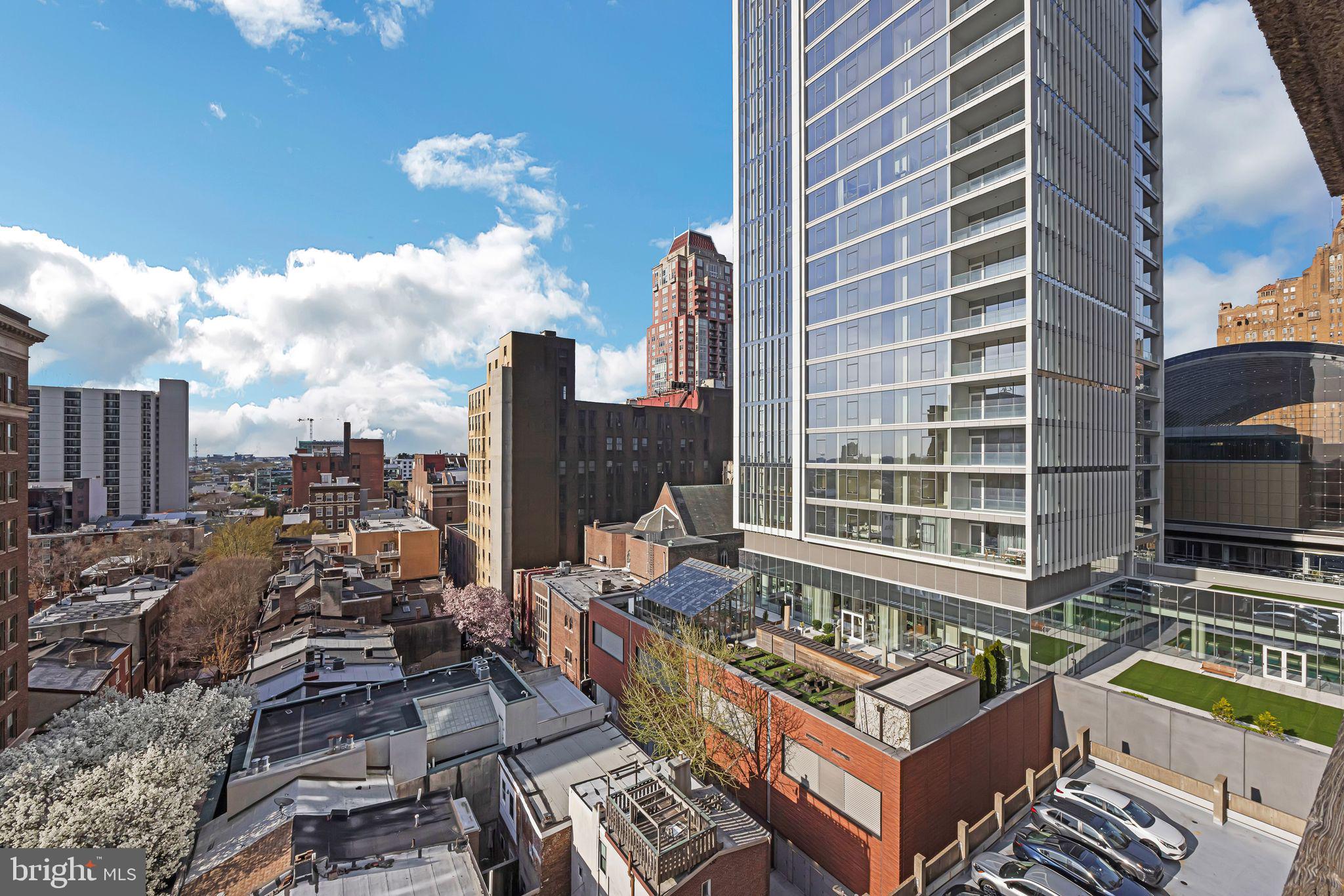 WASHINGTON SQ WEST - Residential