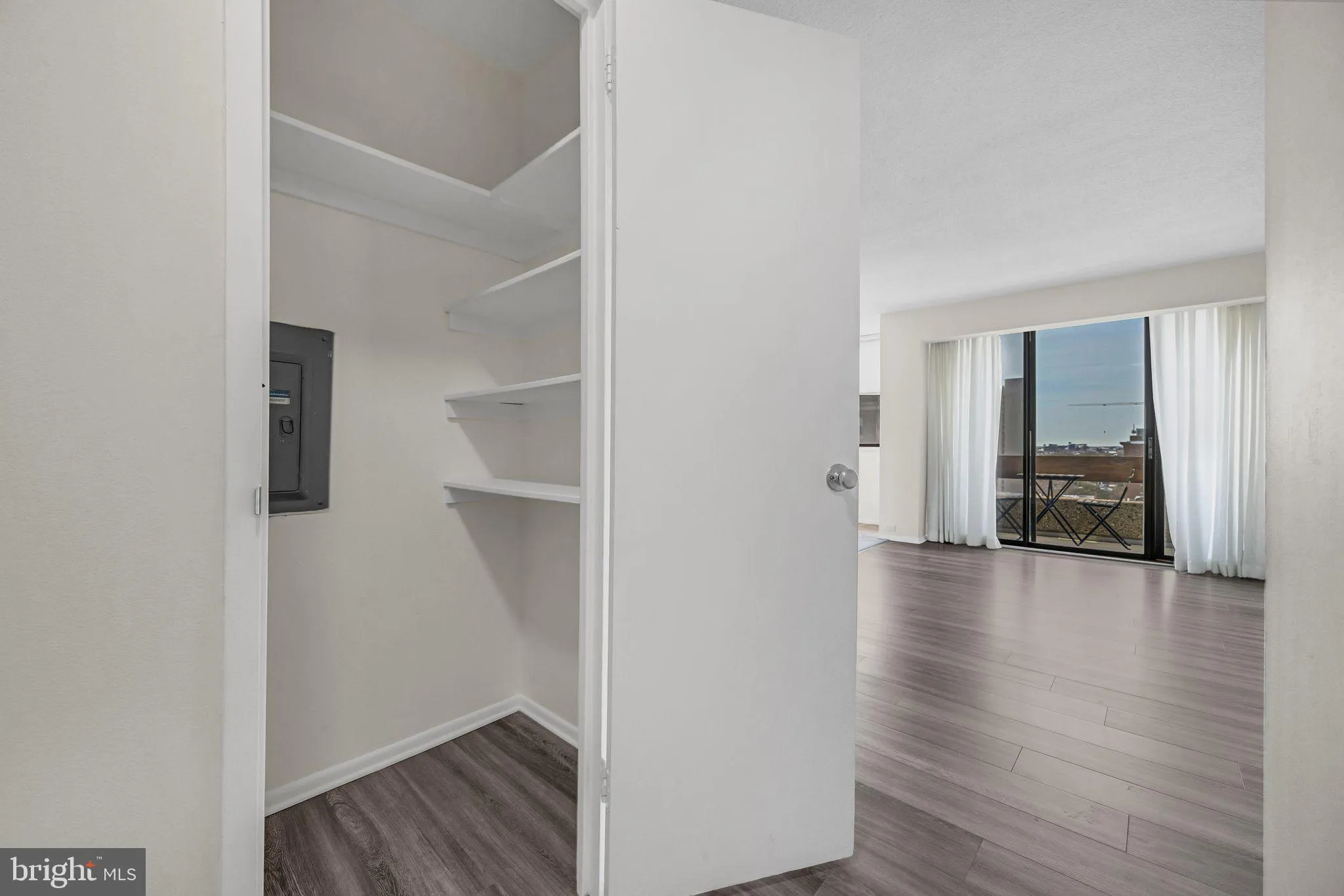 Philadelphia, Pennsylvania 19107, United States, ,1 BathroomBathrooms,Residential,Active,101630