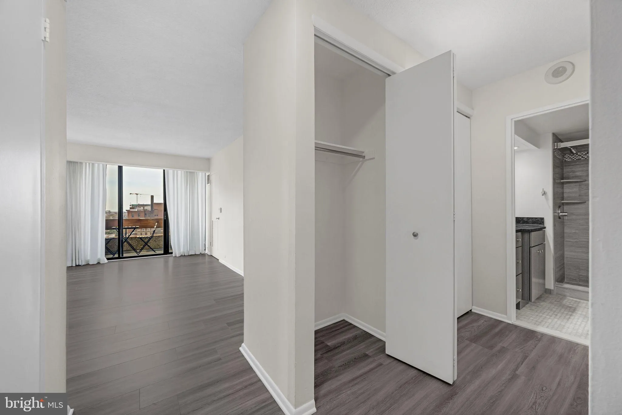 Philadelphia, Pennsylvania 19107, United States, ,1 BathroomBathrooms,Residential,Active,101630