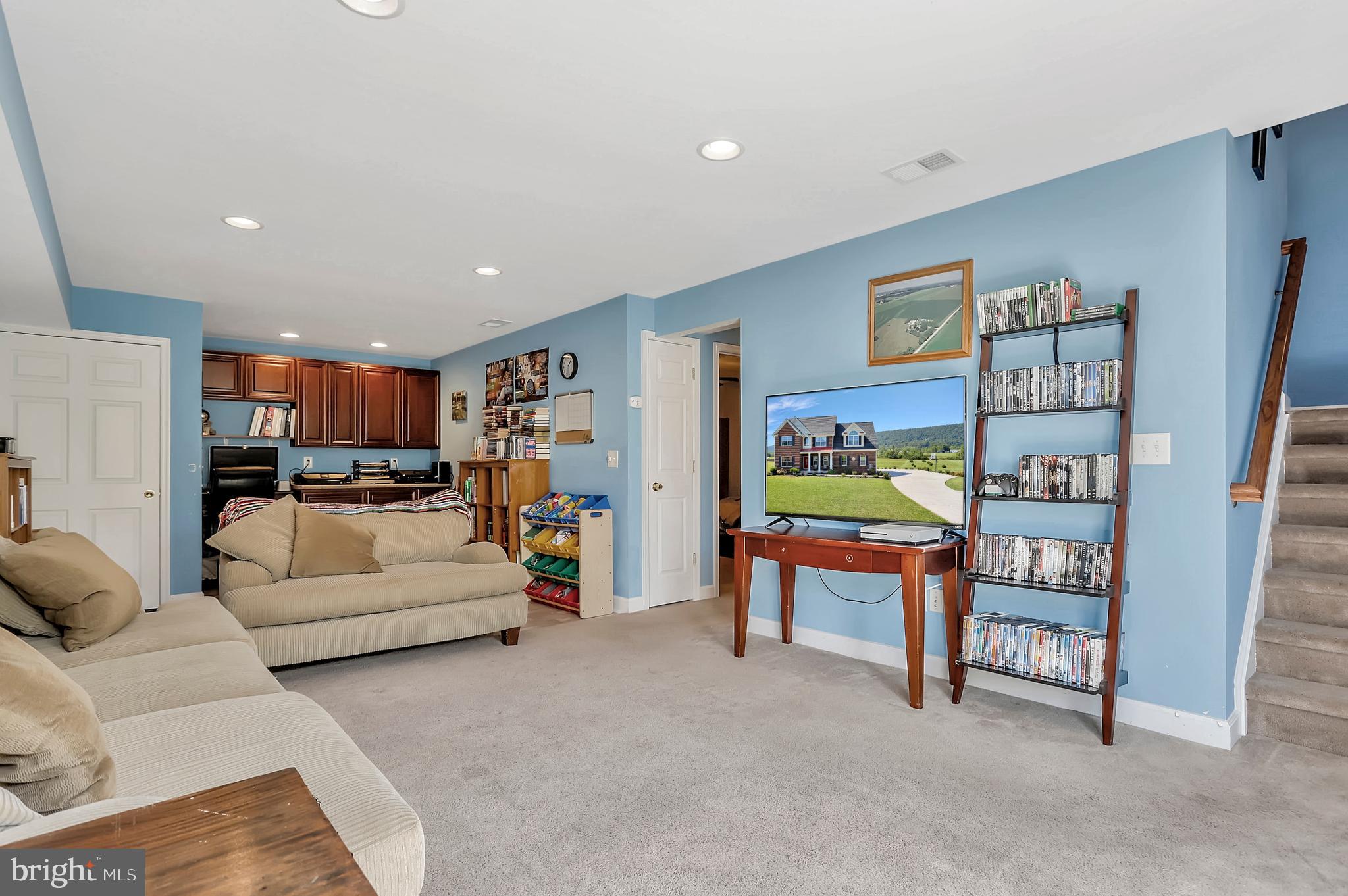 WILLOW BROOK - Residential