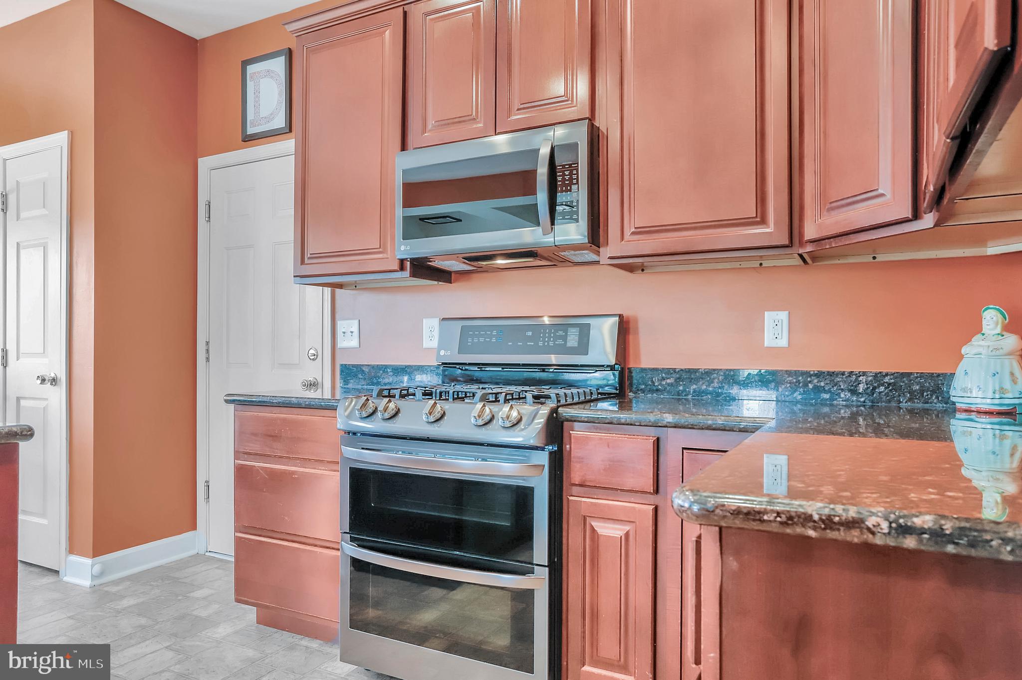 WILLOW BROOK - Residential