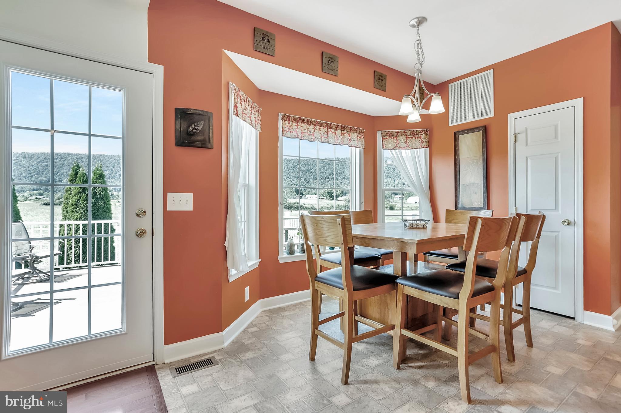 WILLOW BROOK - Residential