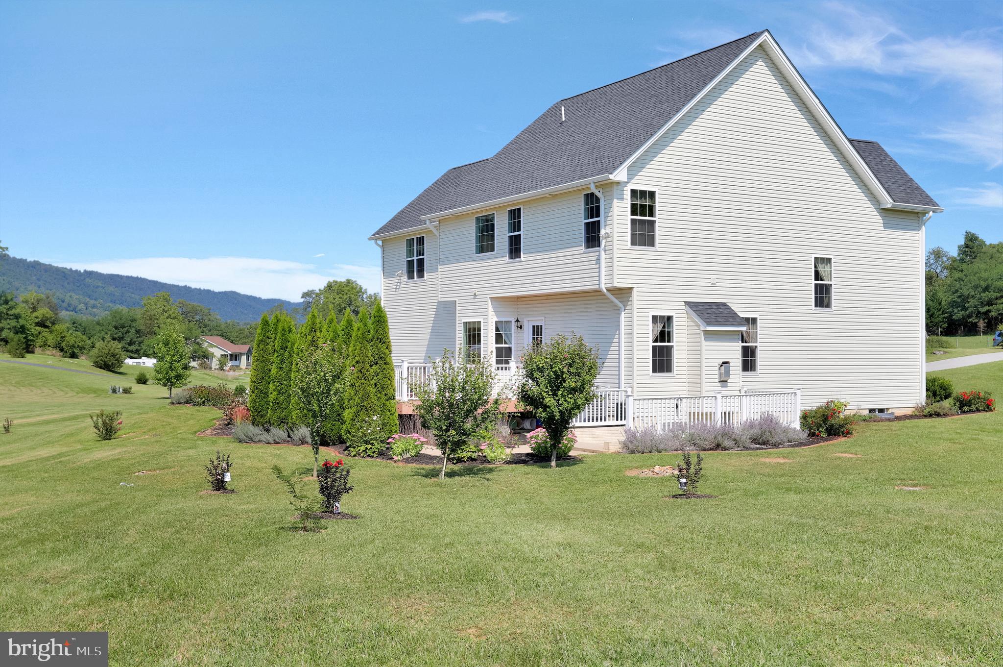 WILLOW BROOK - Residential