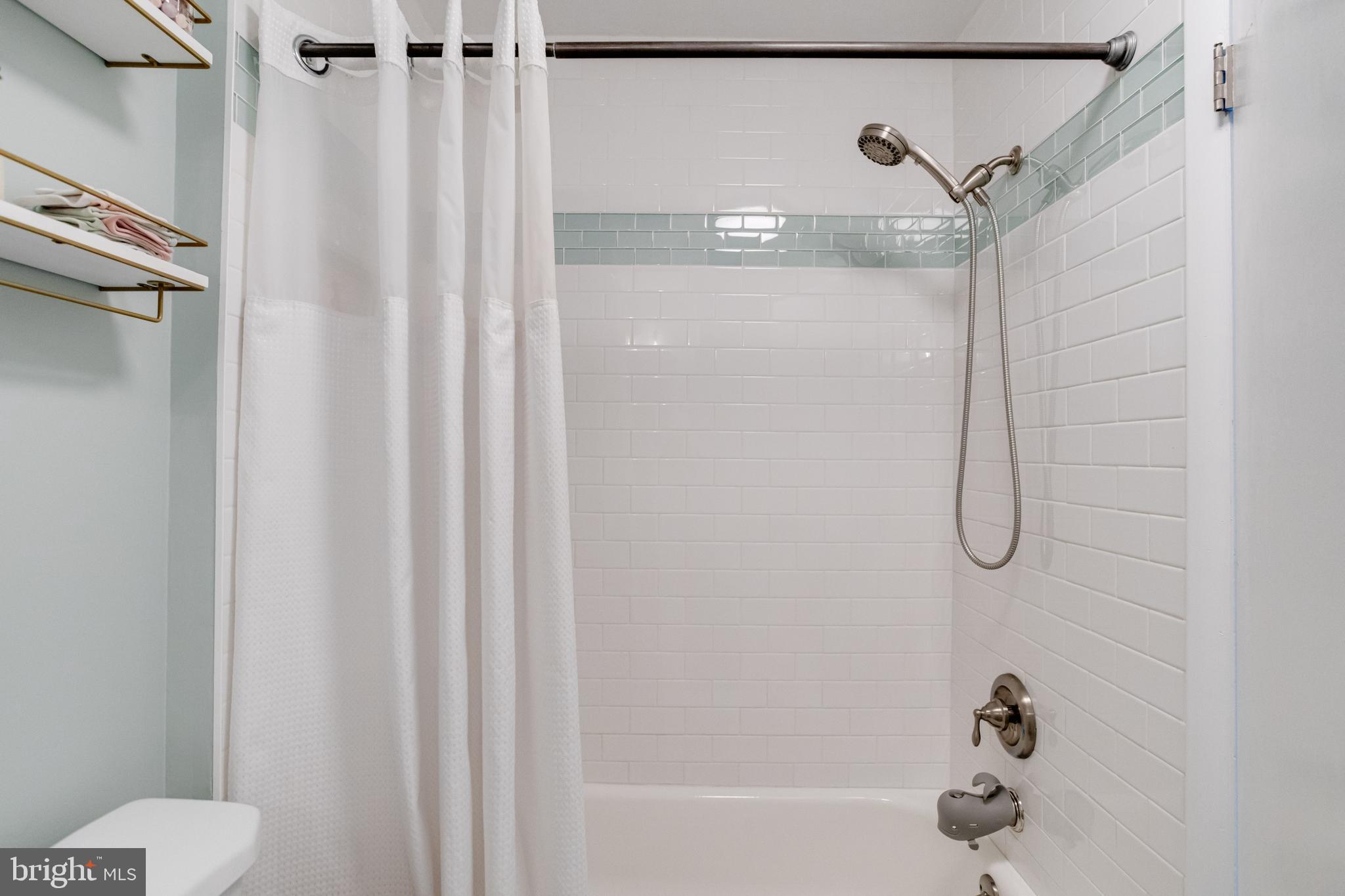 WOODLAND PARK - Residential