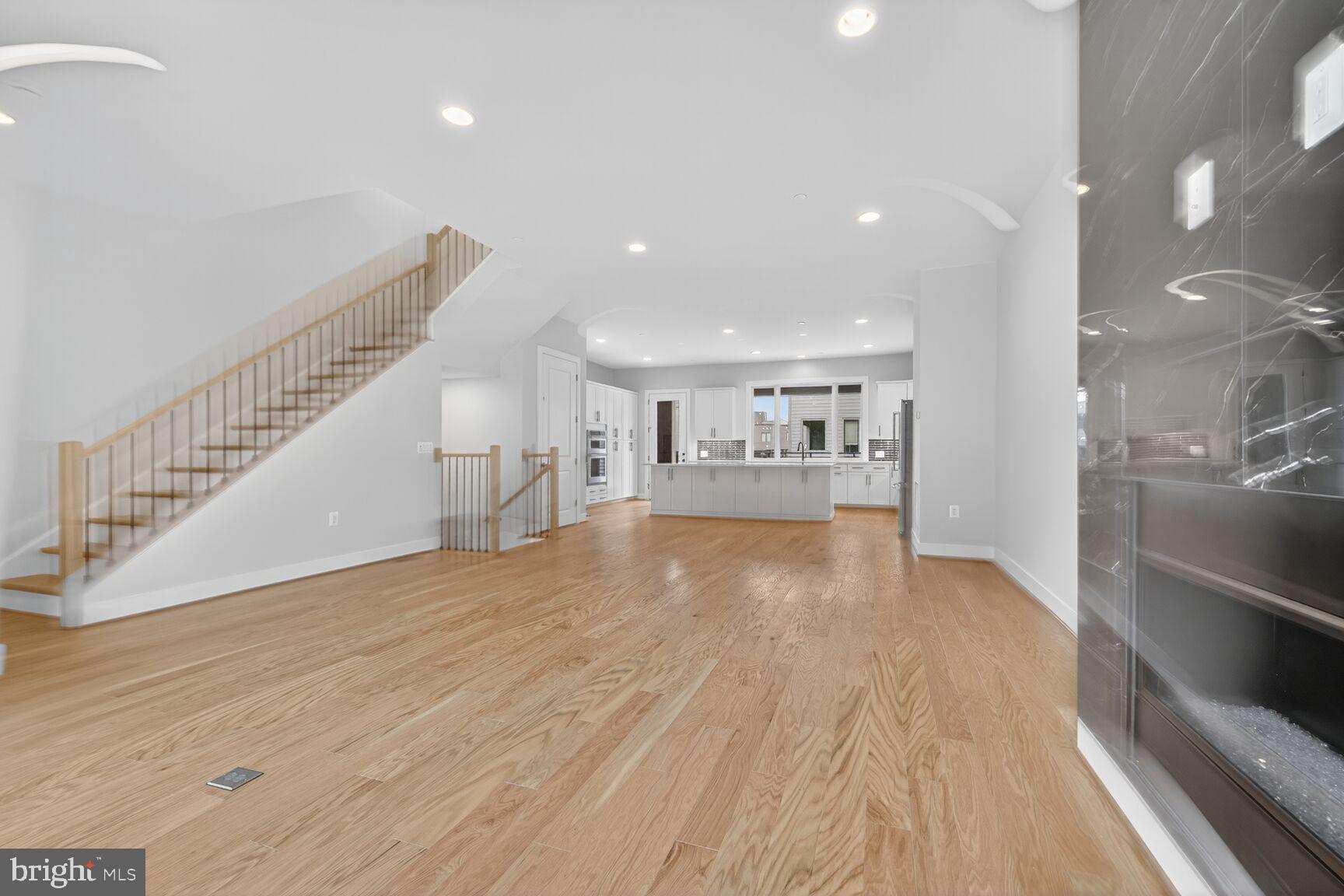 AMALYN - Residential Lease