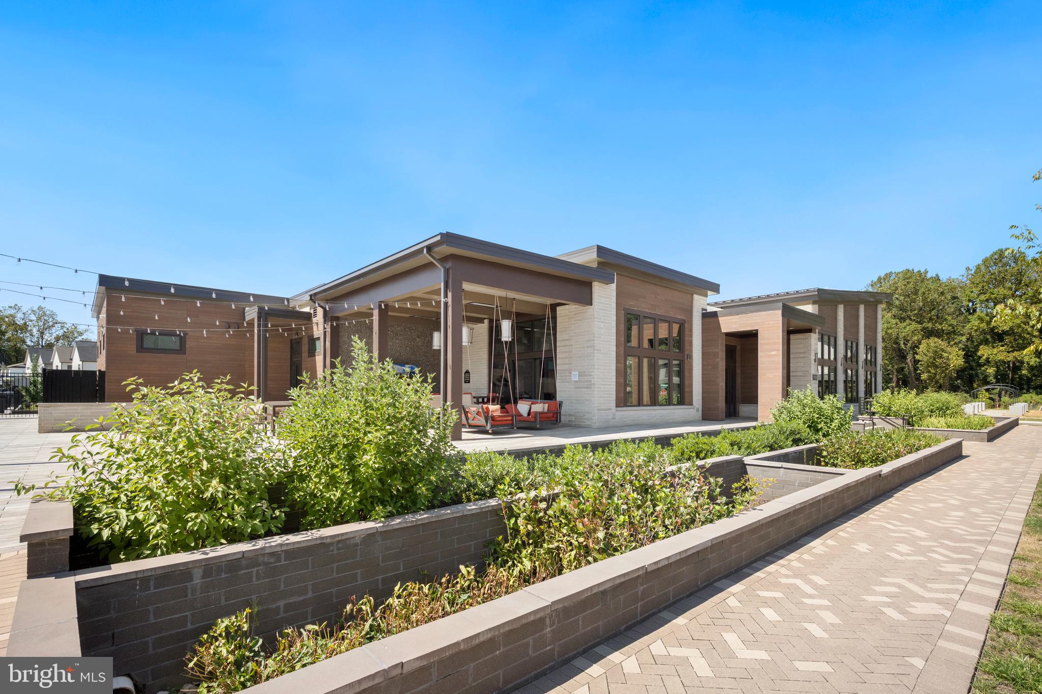 AMALYN - Residential Lease