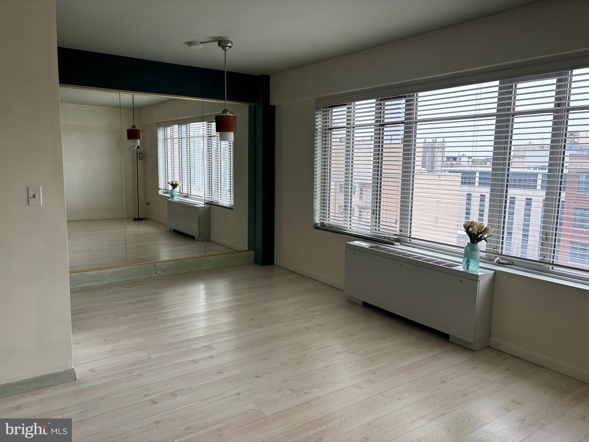 DUPONT CIRCLE - Residential