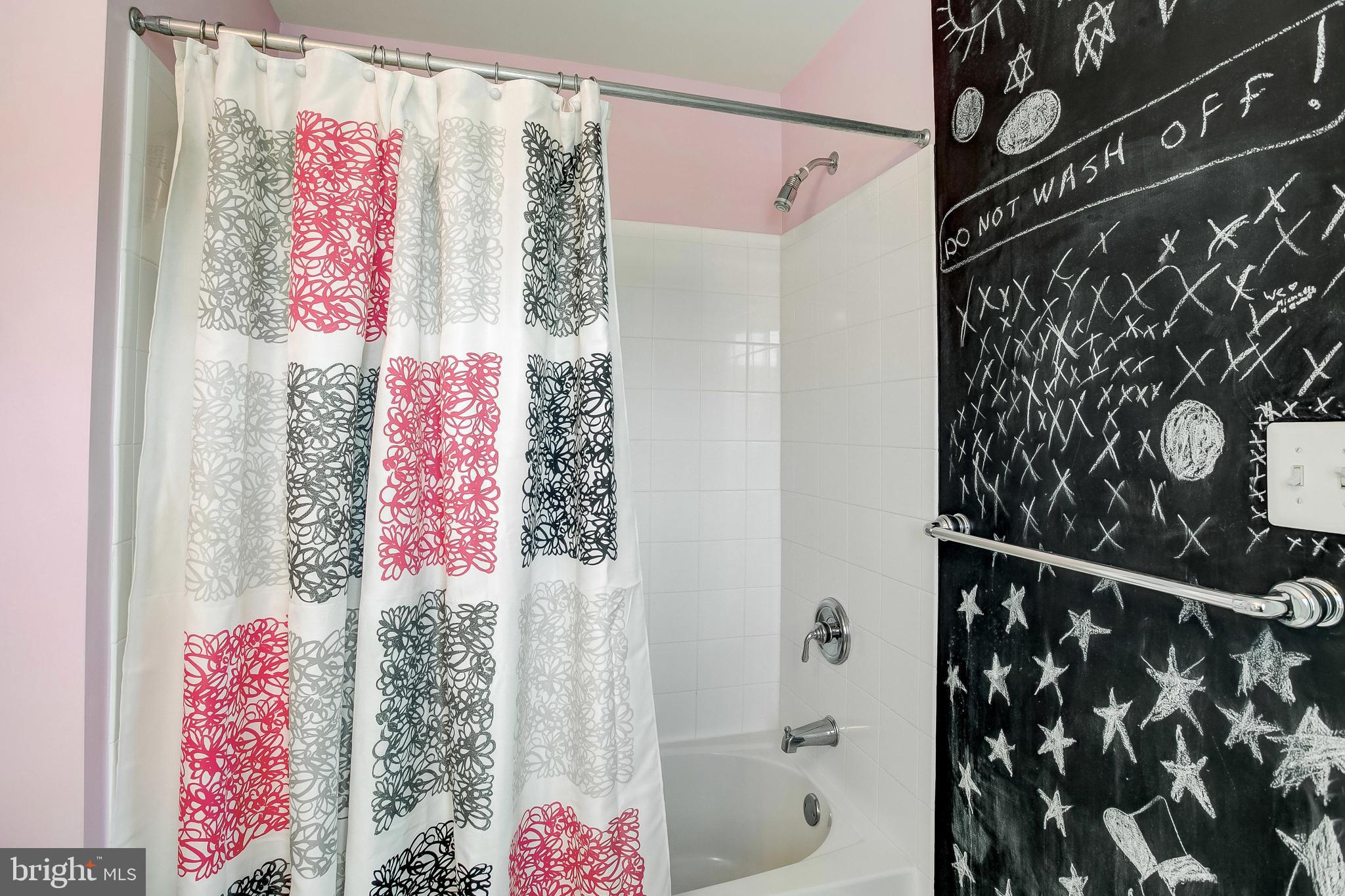 LONG FARM - Residential