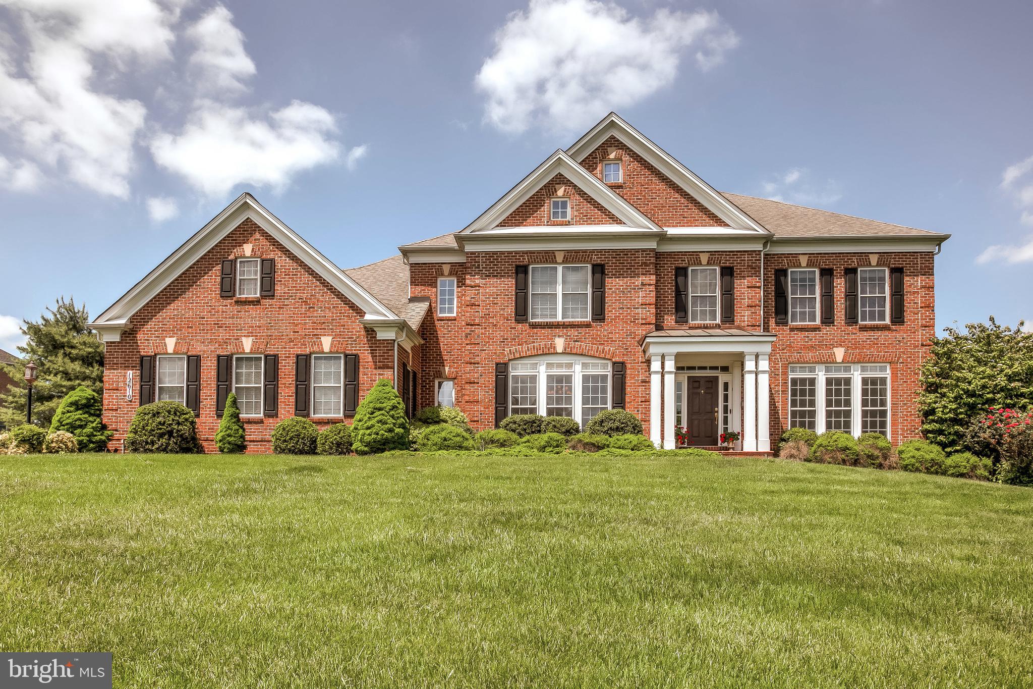 LONG FARM - Residential