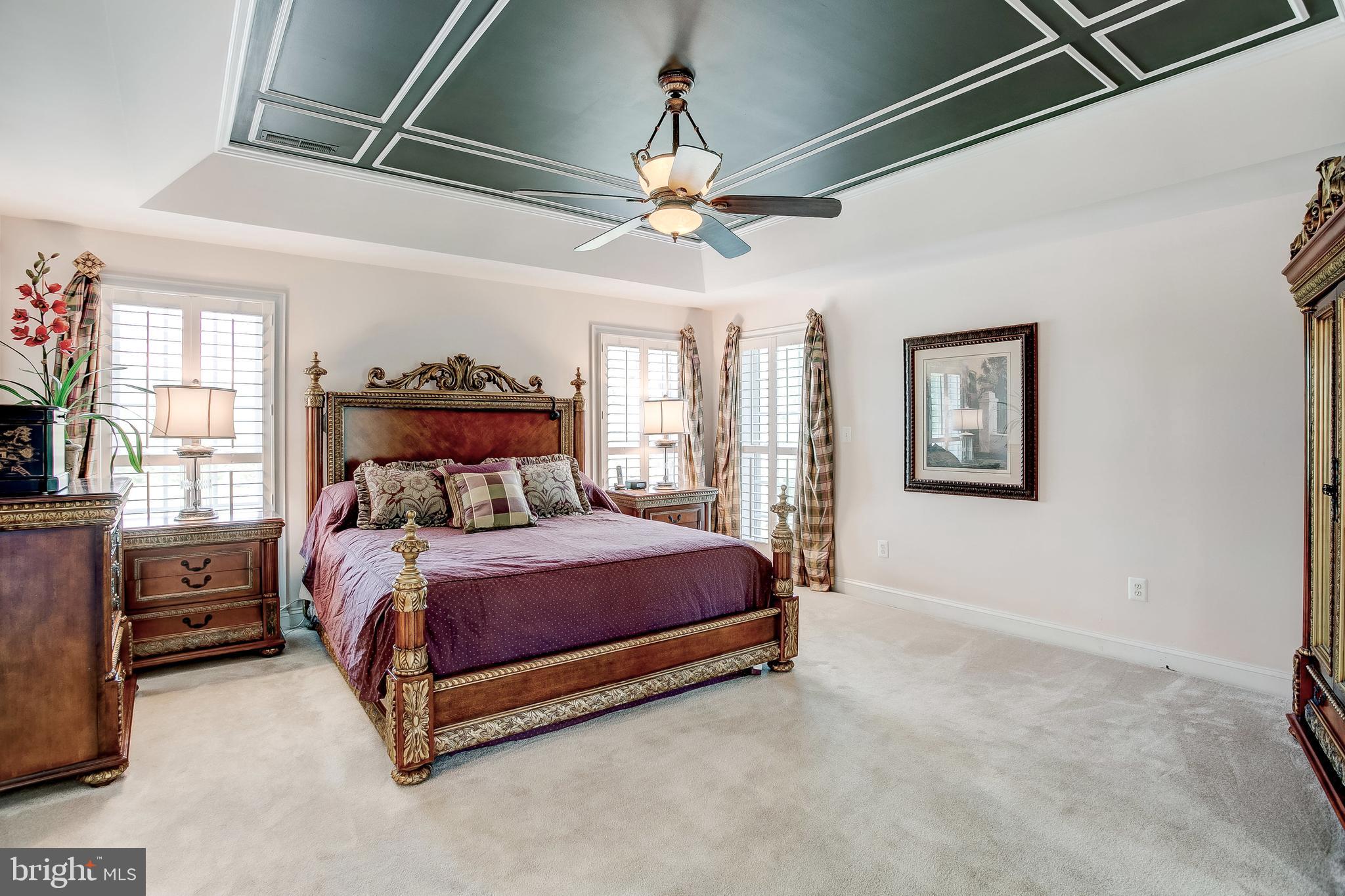 LONG FARM - Residential