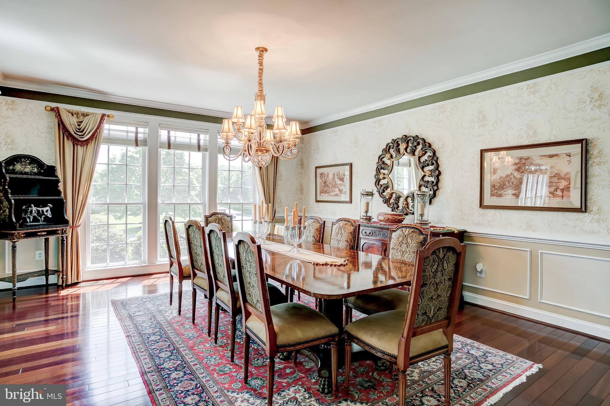 LONG FARM - Residential