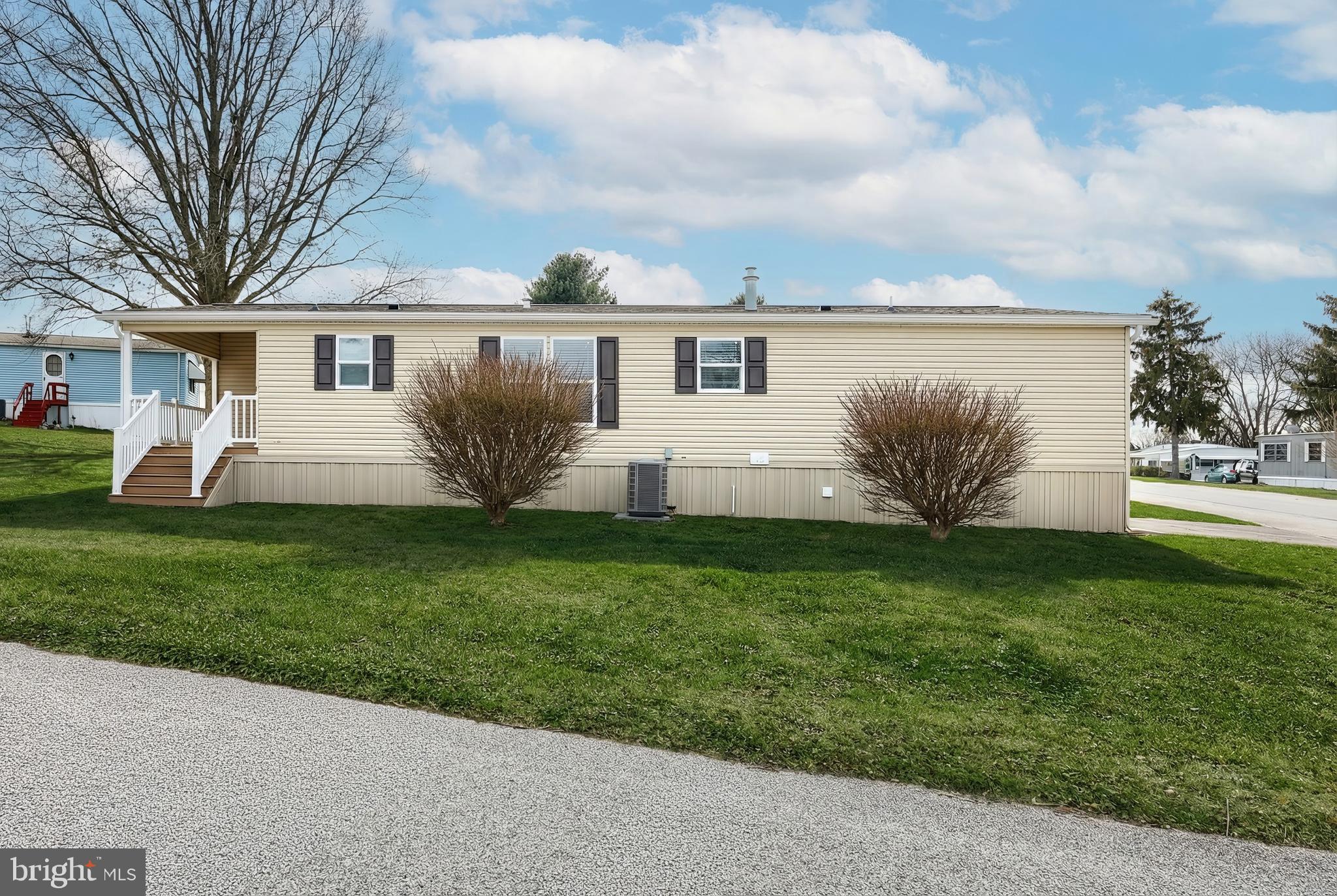 STARVIEW COUNTRYSIDE - Residential