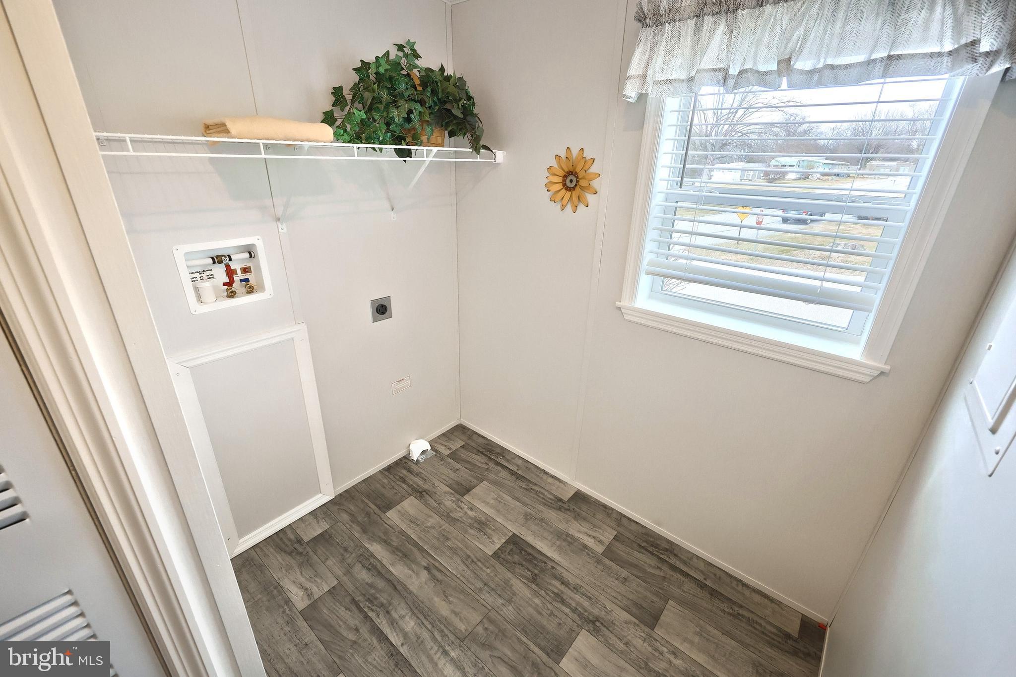 STARVIEW COUNTRYSIDE - Residential