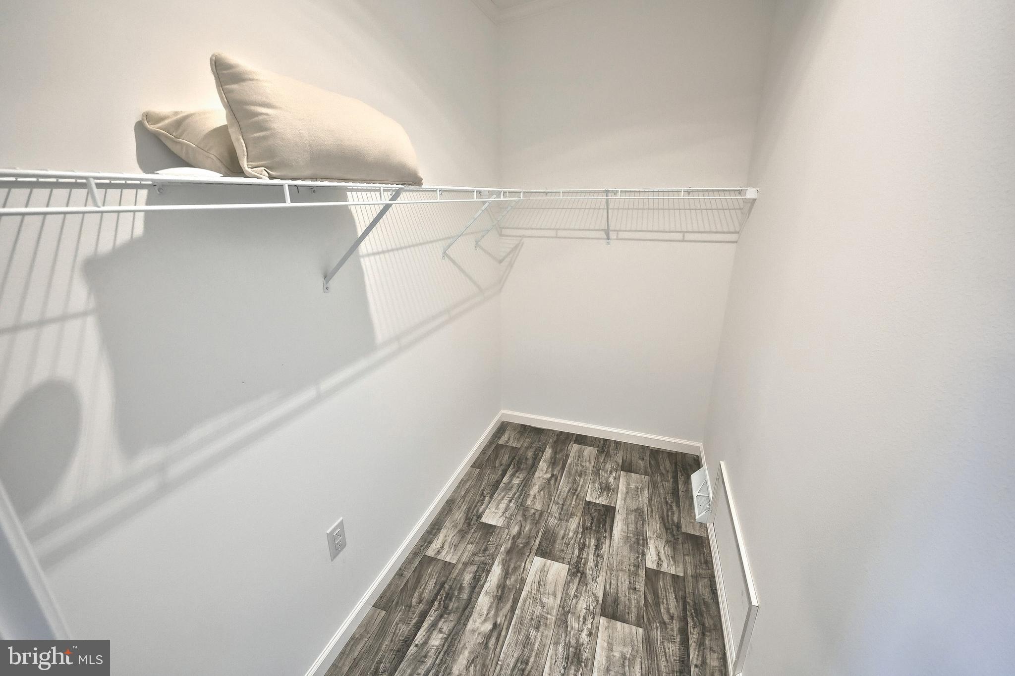 STARVIEW COUNTRYSIDE - Residential