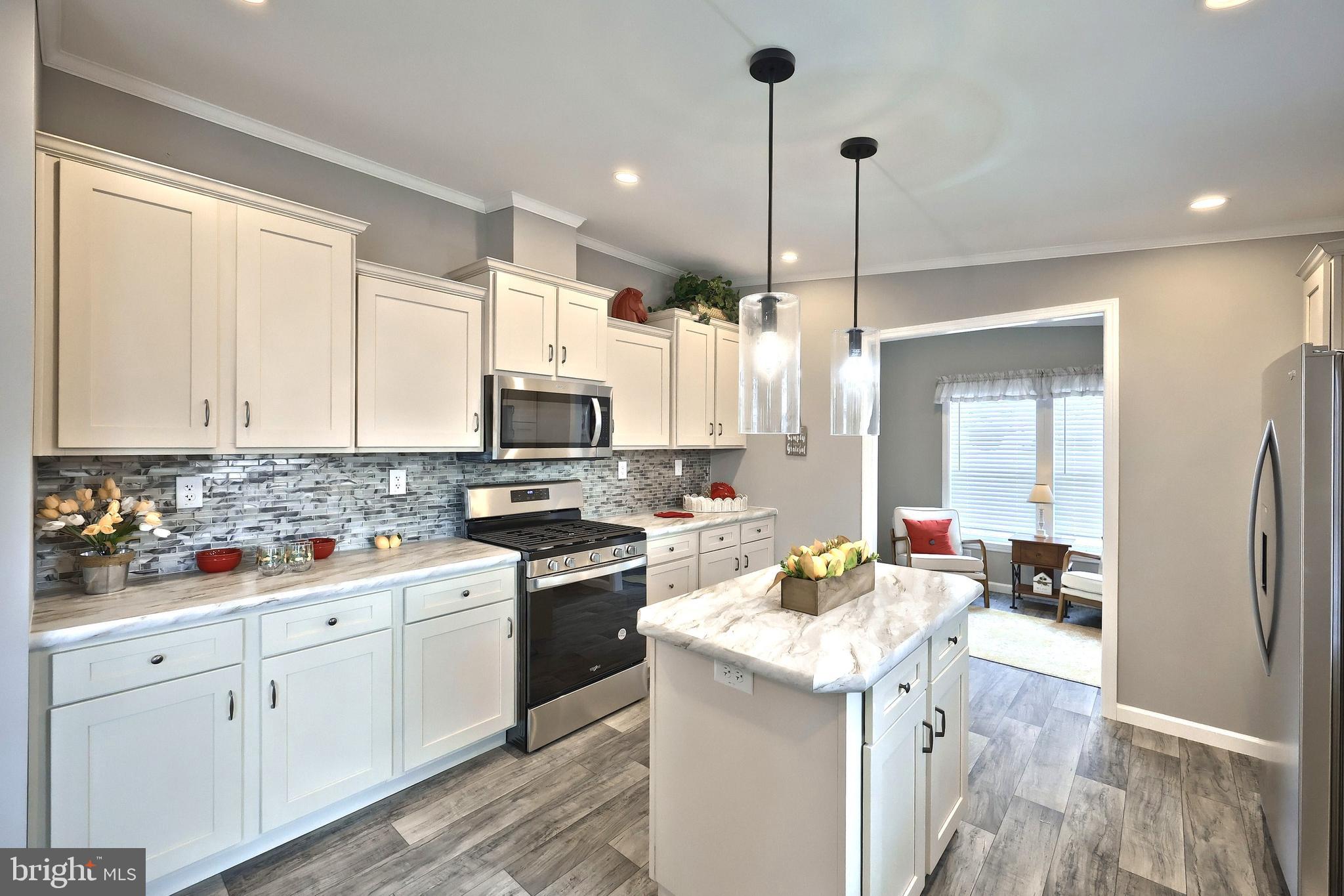 STARVIEW COUNTRYSIDE - Residential