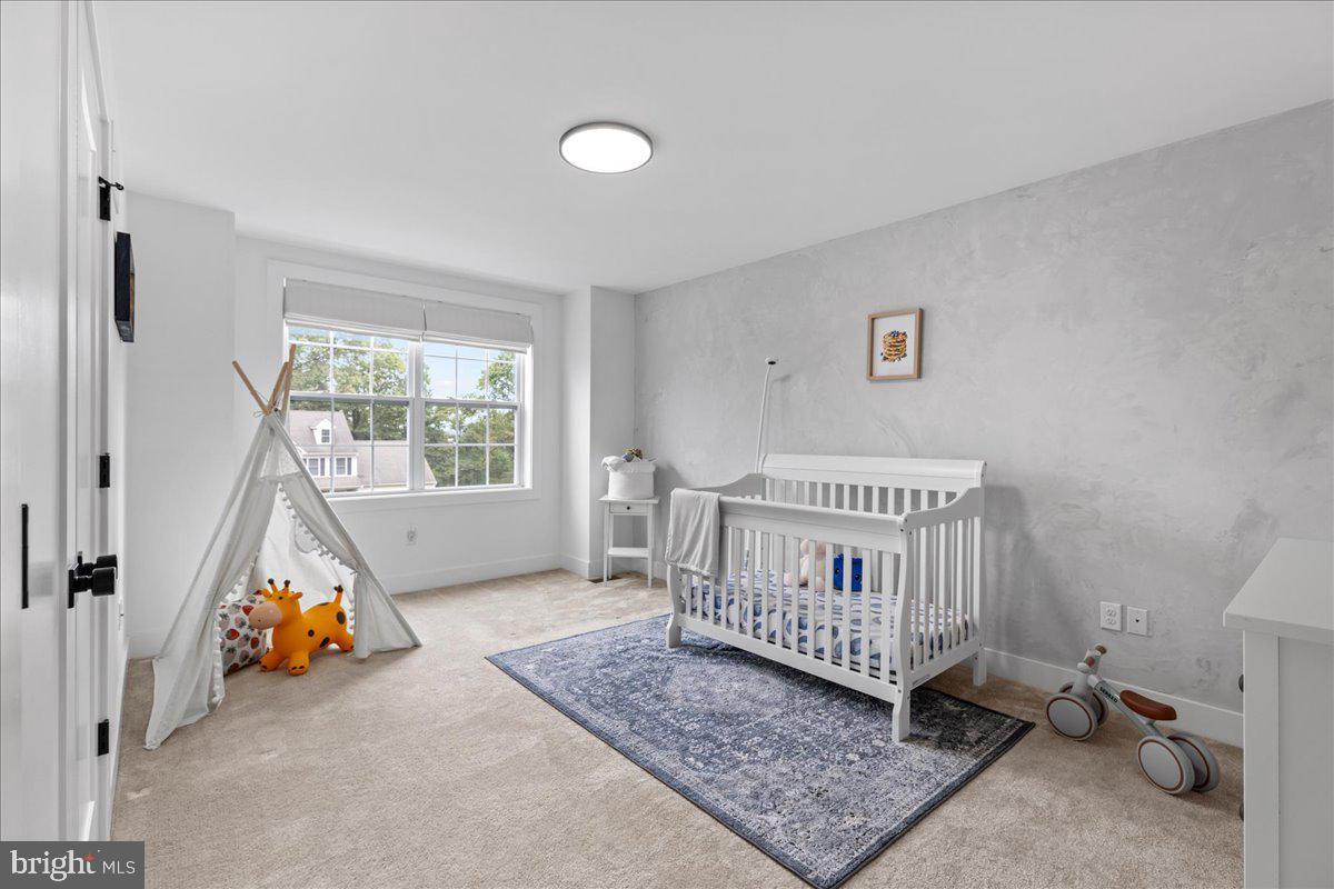 TARRINGTON WOODS - Residential