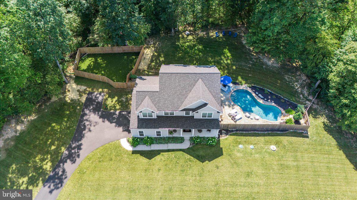 TARRINGTON WOODS - Residential