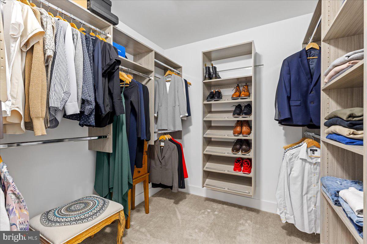 TARRINGTON WOODS - Residential