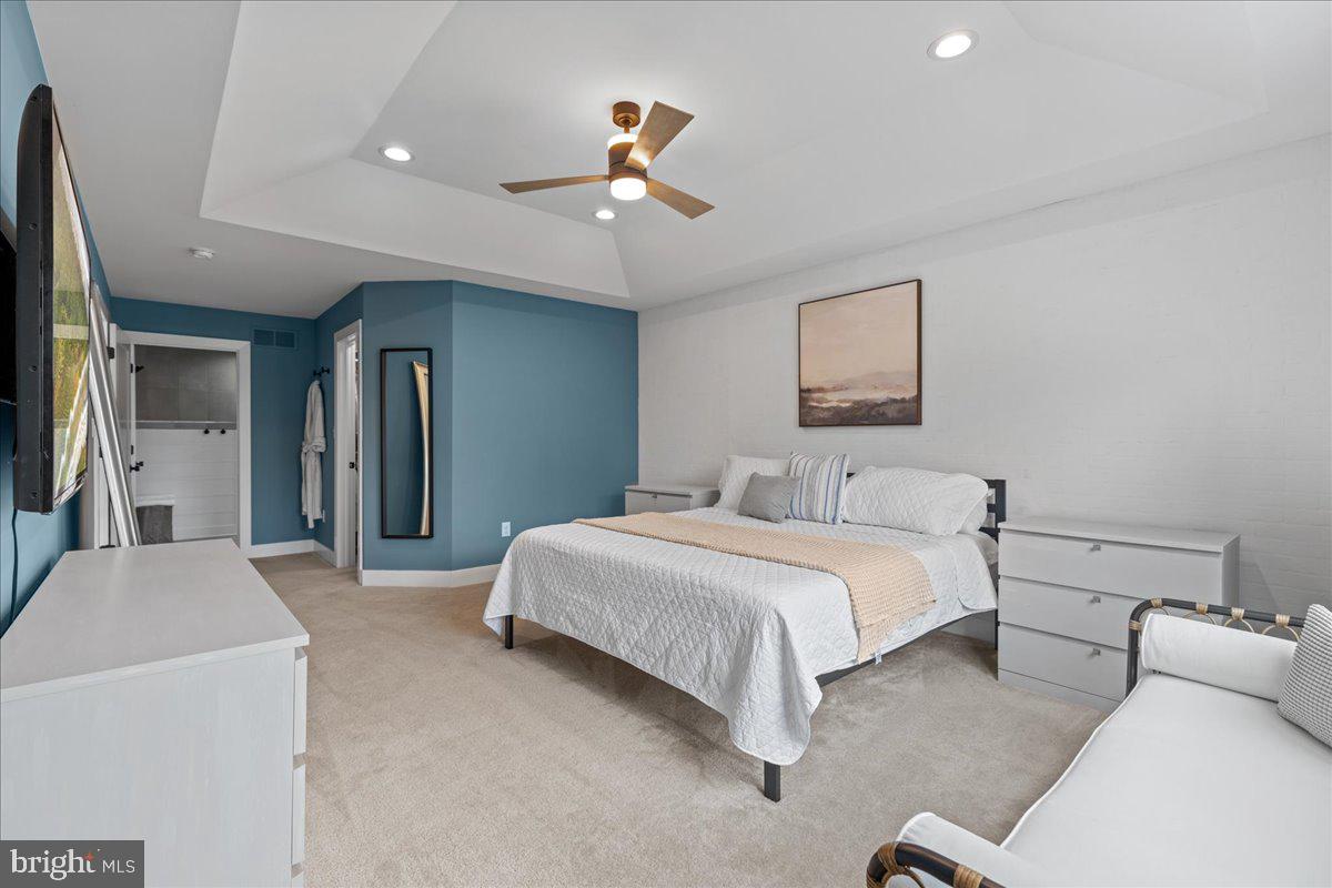 TARRINGTON WOODS - Residential