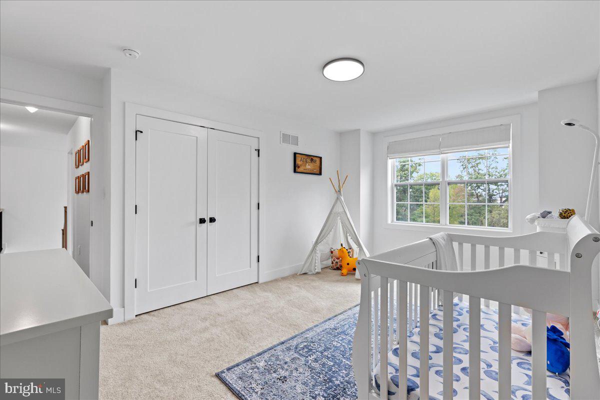 TARRINGTON WOODS - Residential