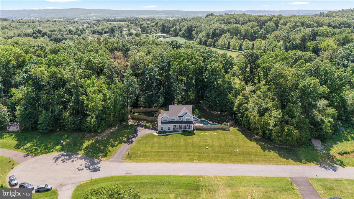 TARRINGTON WOODS - Residential