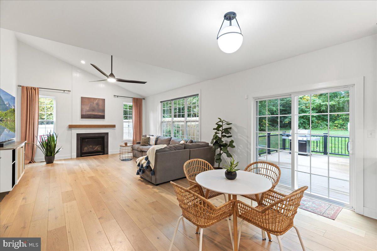 TARRINGTON WOODS - Residential