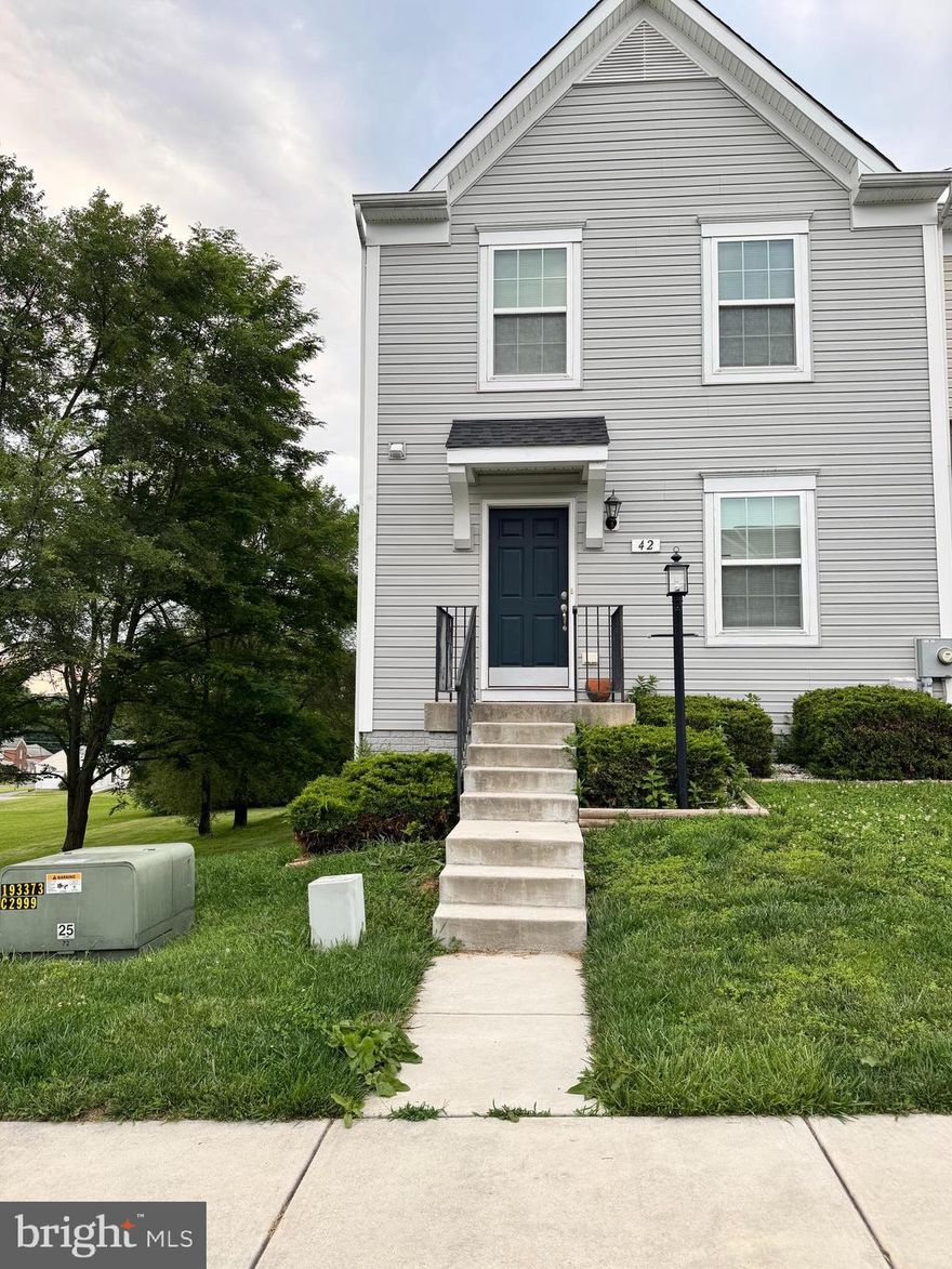 Welcome to 42 Britania Court, a carefully maintained end-unit townhome nestled in the sought-after Kensington Terrace community. Boasting 3 bedrooms and 2.5 bathrooms across 1,488 sq ft of living space.
Equipped with stainless steel appliances, a central island, and a breakfast area. This residence offers modern living with convenient access to major routes, including Route 11 and I-81, minutes away from shopping centers, dining options, and recreational facilities. The Unfinished Walk-Out Basement, provides potential for customization, whether for additional living space, storage, or a home gym. This home is ready for you to move in and make it your own.