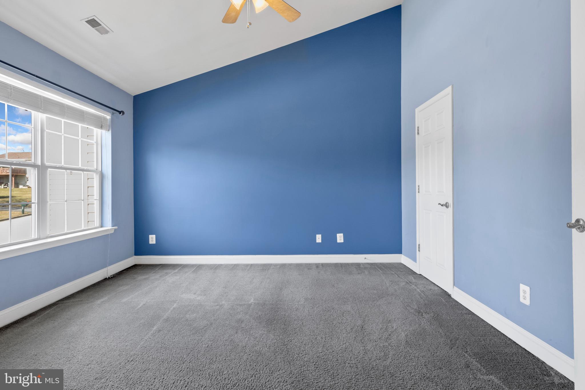 IVY RIDGE - Residential