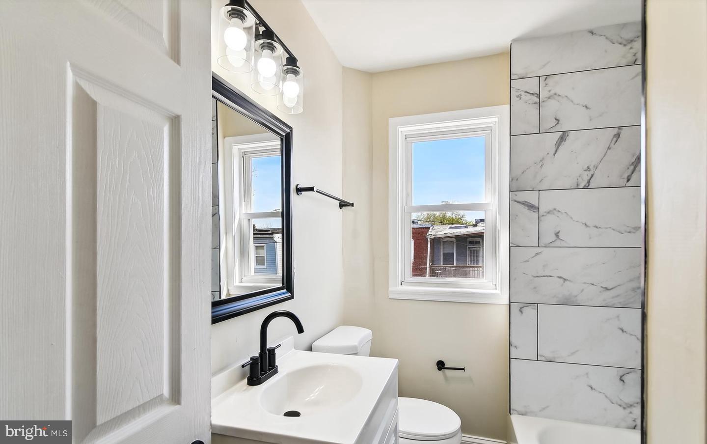CENTRAL PARK HEIGHTS - Residential Lease