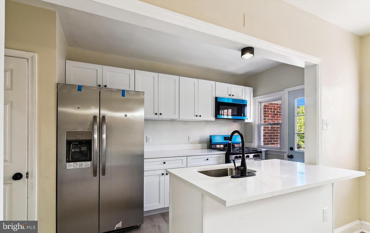 CENTRAL PARK HEIGHTS - Residential Lease