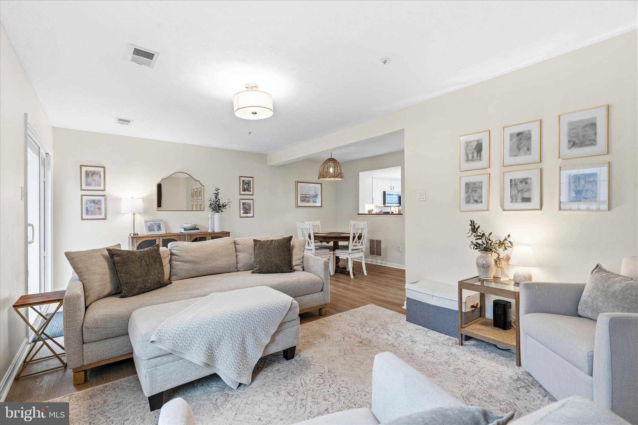 NEW MARKET WEST - Residential