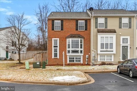 Townhouse For Sale - 5686 Joseph Court<br/> NEW MARKET, MD 21774