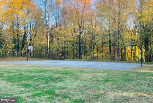 THE HIGHLANDS - Residential