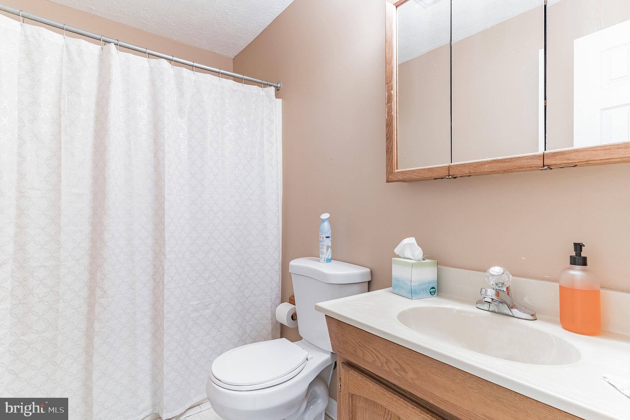 THE HIGHLANDS - Residential