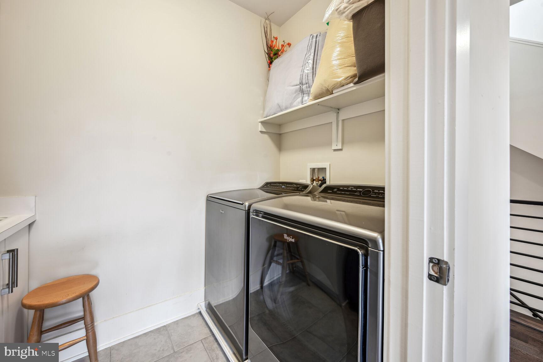 GROSVENOR HEIGHTS - Residential