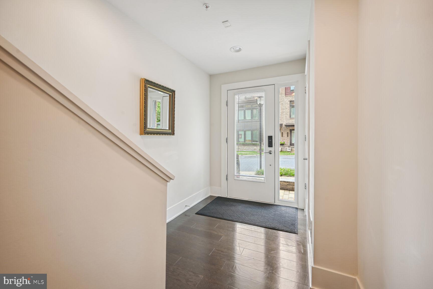 GROSVENOR HEIGHTS - Residential