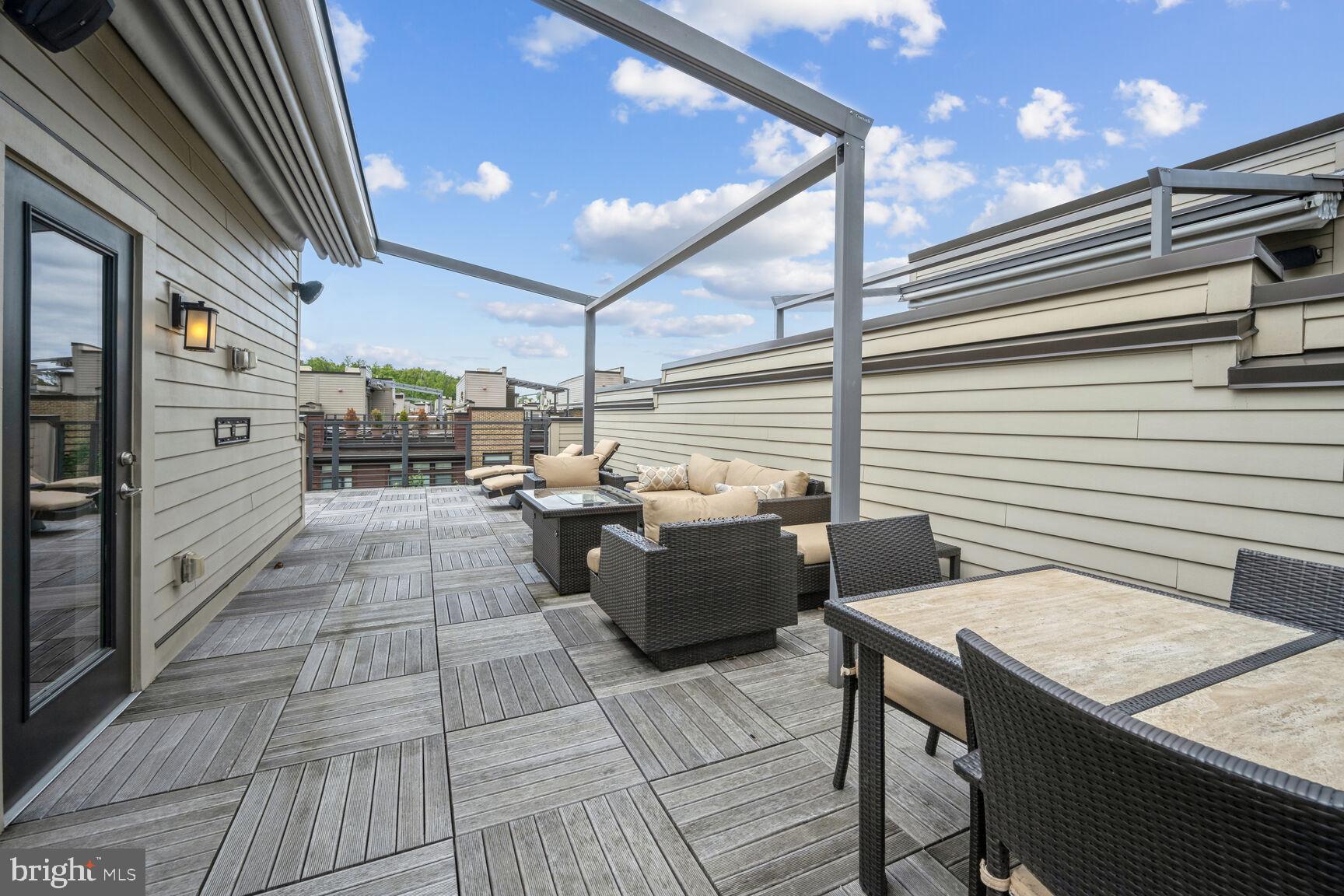 GROSVENOR HEIGHTS - Residential